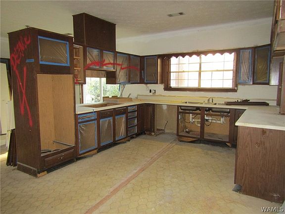 4th image of 514 Rumley Rd