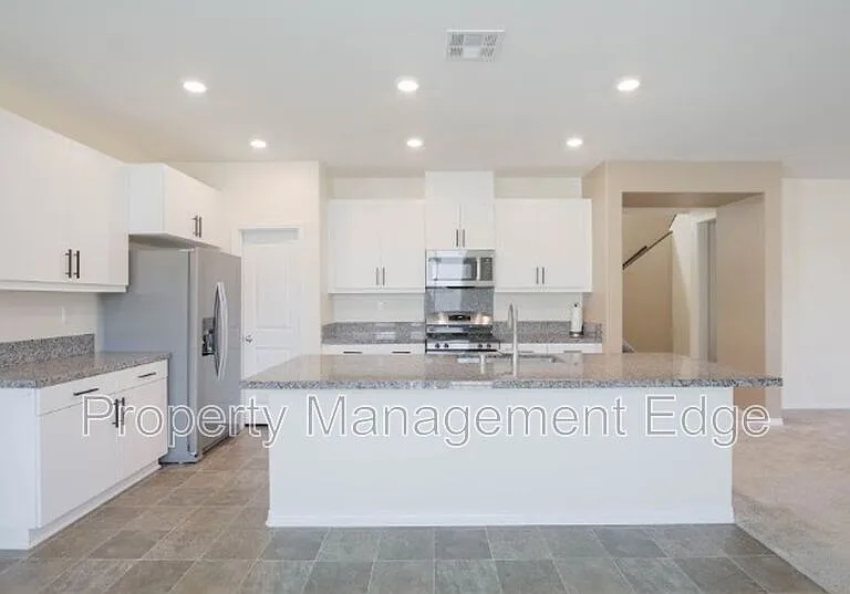 30205 Chamonix Cir — Photo 4