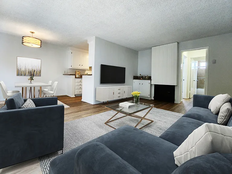 11838 Goshen Ave #7 — Photo 2