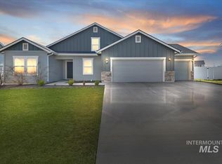 137 Homesteaders St, Middleton, ID 83644