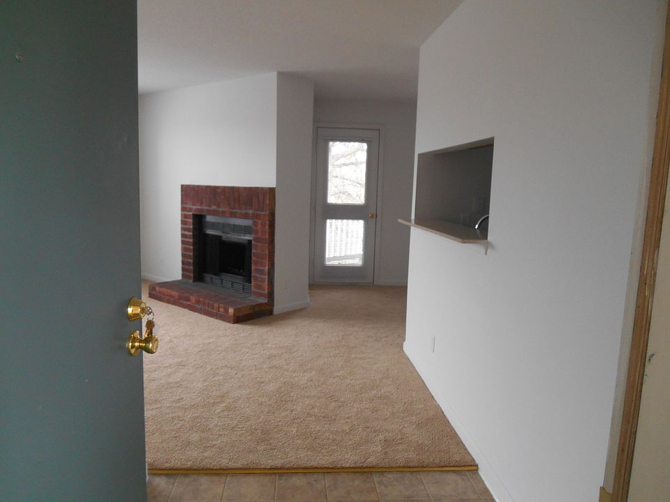 Front entry view