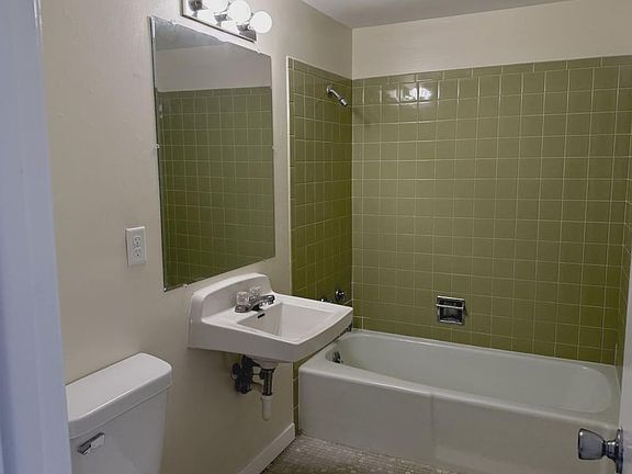 5th image of 3615 N 44th St