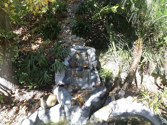4th image of 8298 Sugarman Dr