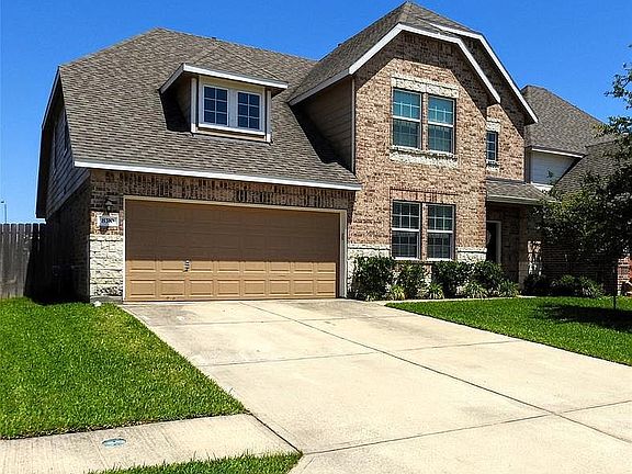 4th image of 8310 Bay Oaks Dr