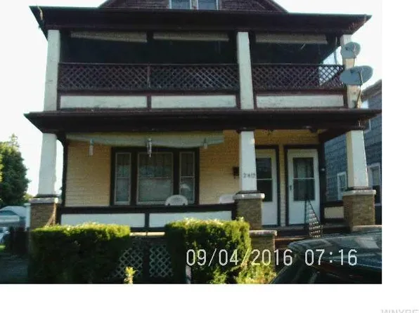 2412 La Salle Ave, Niagara Falls, NY 14301