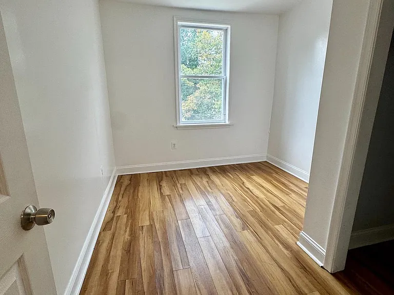4013 Eierman Ave — Photo 8