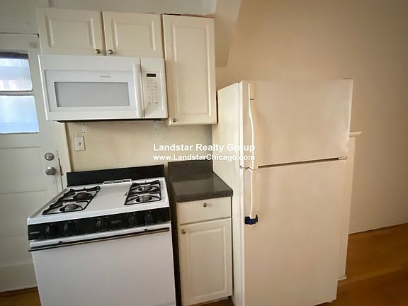 2nd image of 3902 W Argyle St APT 2B