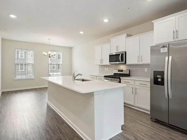 1818 Kellington Ct, Odenton, MD 21113