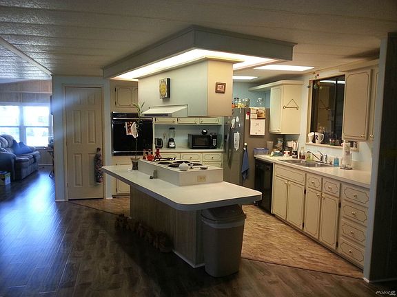 Great Kitchen!