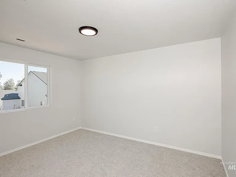 4823 Fire Opal St — Photo 15
