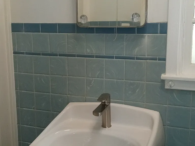 120 S Hillsdale Dr — Photo 30