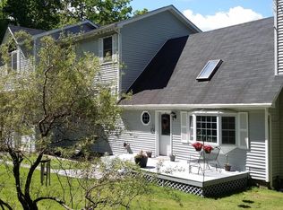 189 Meadow Ridge Acres Rd, Milford, PA 18337