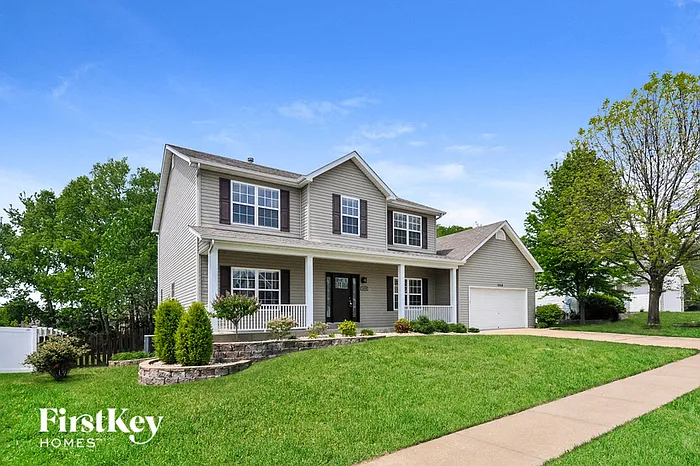 1058 Dardenne Woods Dr photo 1