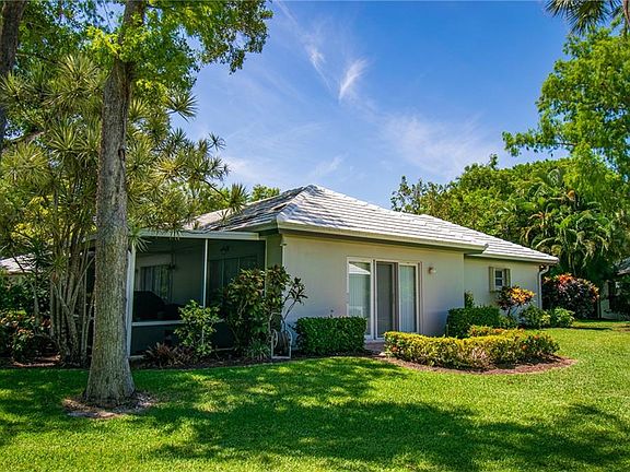 3rd image of 1134 W Cypress Dr #V-18