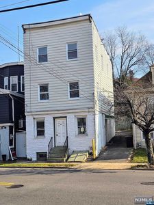 92 Bloomfield Ave, Nutley, NJ, 07110