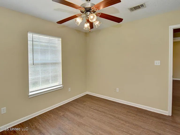 1713 Stevens St #B — Photo 11