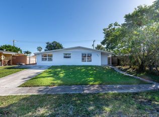 3670 SW 58th Ter, Davie, FL 33314