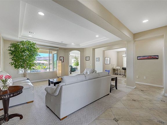 4th image of 5222 Fiore Bella Blvd