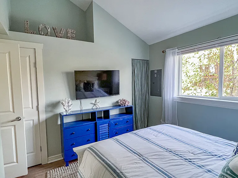 7588 Birch Bay Dr #1 — Photo 10