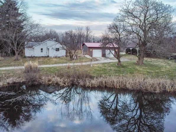 23414 Rangeline Rd, Jerseyville, IL 62052