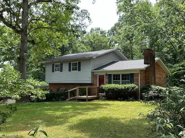 250 Northwood Dr, Elkin, NC 28621