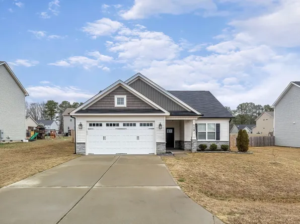 115 Jade St, Smithfield, NC 27577