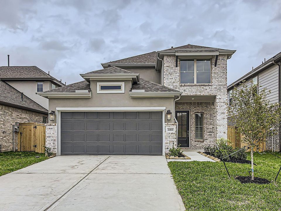 1st image of 31810 Rosebud Valley Ln