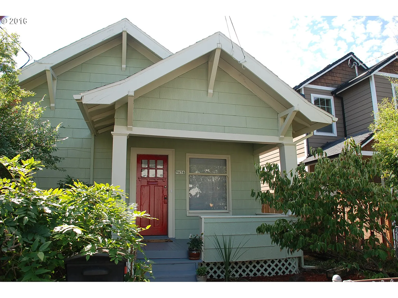 9656 SE Yukon St photo 1