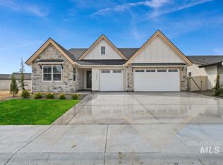 3039 N Sun City Ave, Star, ID 83669