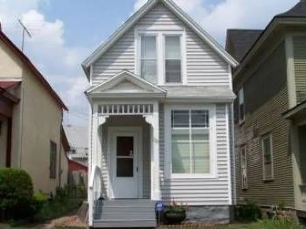 781 Armstrong Ave, Saint Paul, MN 55102