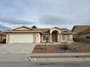 552 Canyon Point Rd, Las Cruces, NM 88011
