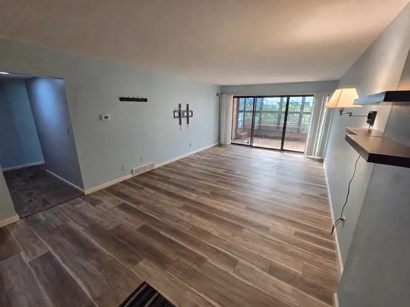 2132 Pauline Blvd APT 107, Ann Arbor, MI 48103