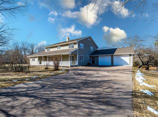 93 Fraser Rd, Halifax, NS B3T 1J4