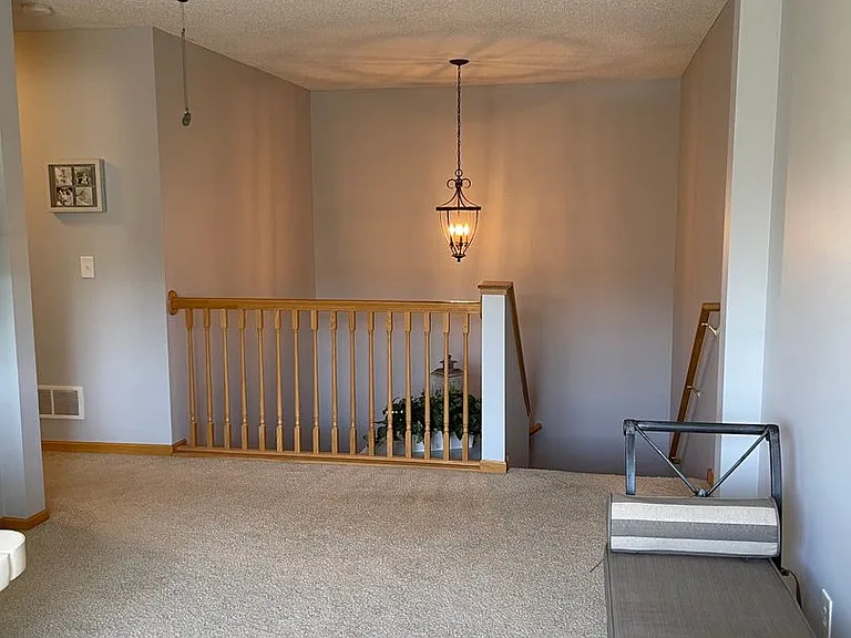 17149 Monroe St NW — Photo 6