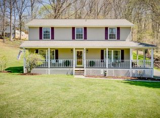 858 Nantucket Ave, Mt Carmel, TN 37645