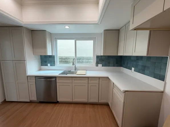 218 Orange St, Newport Beach, CA 92663