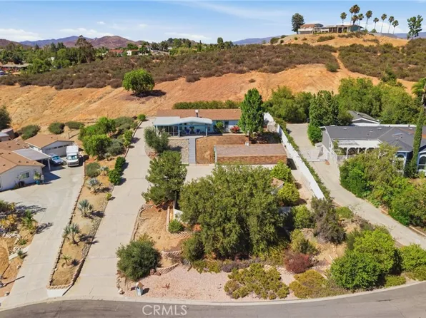 24440 Woodshed Way, Wildomar, CA 92595