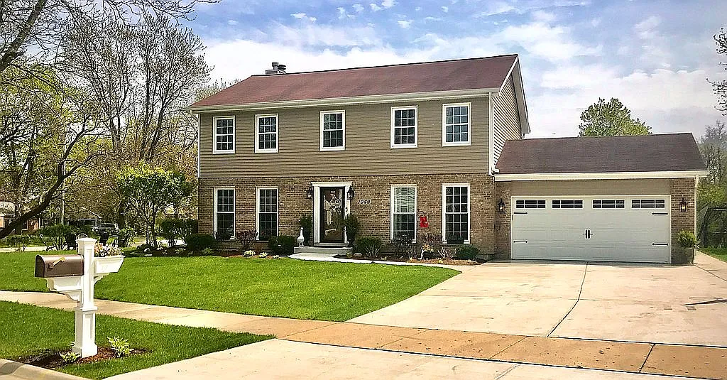 1049 Wilmette Ter photo 1