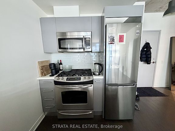 4th image of 1201 Dundas St E #606