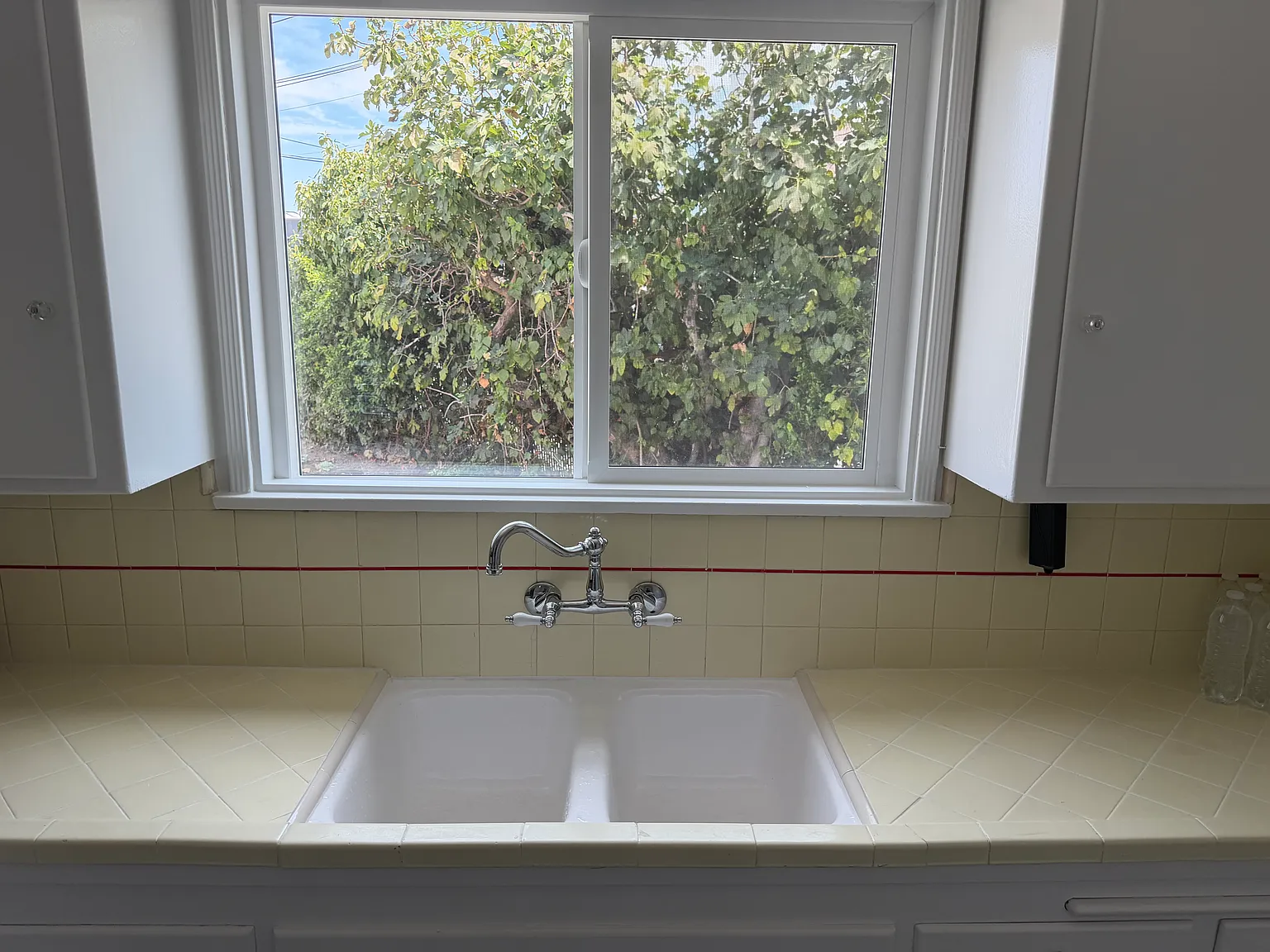 2 bed, 851 sqft, $6,500 — Photo 4