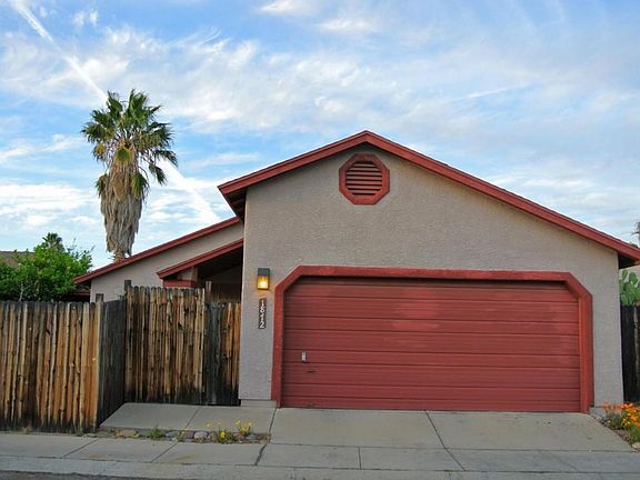2nd image of 1872 W Southbrooke Cir