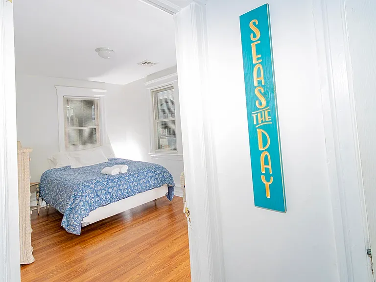 5 N Newport Ave #B — Photo 12