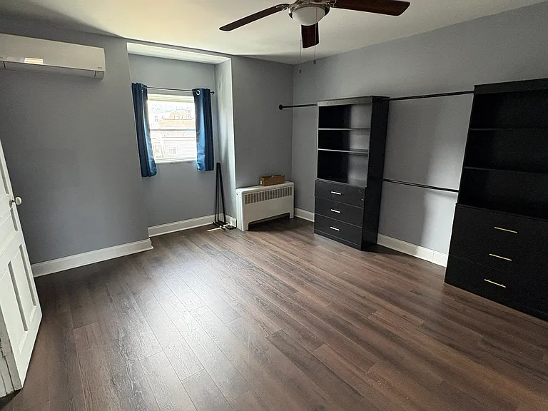 4619 Torley St — Photo 15