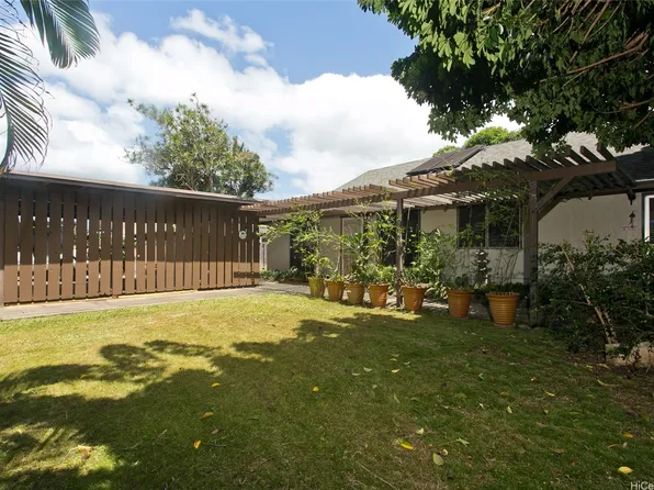 95-284 Hakupokano Loop, Mililani, HI 96789