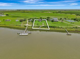 195 Wall Rd, Port Lavaca, TX 77979