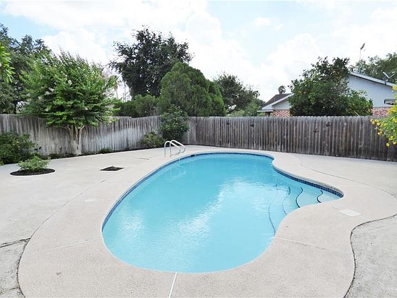 5th image of 5009 Malaga Ln #1