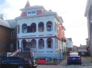 578 Hallett St, Bridgeport, CT 06608