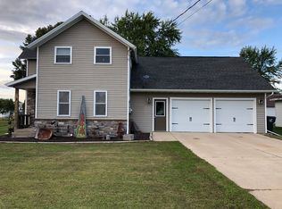 105 E State St, Bonduel, WI 54107