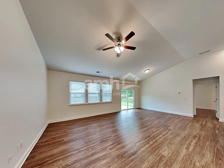 5215 Smithbriar Dr — Photo 6