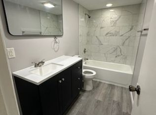 1305 N Banner Ave, Indianapolis, IN 46214